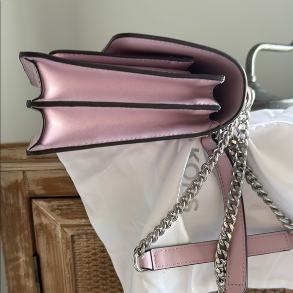 Michael Kors Pink Leather Shoulder Bag - Picture 12 of 14